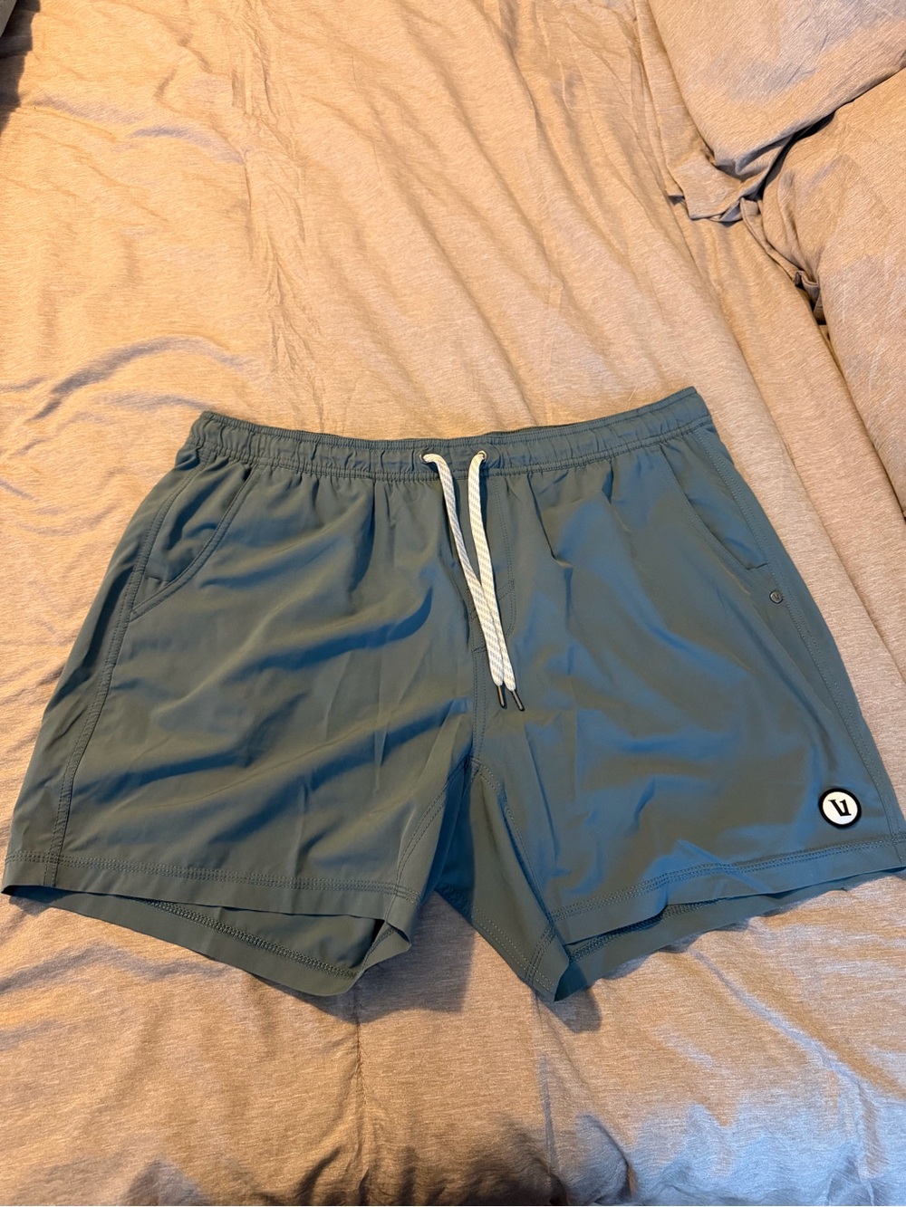 Vuori Kore Shorts 5 inch XXL